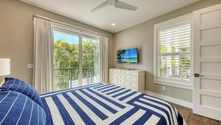 Tropical Oasis - 5290 - 2