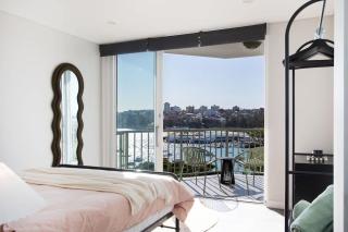 Luxury 3BR stay Walk to beaches cafes and ferry - 8