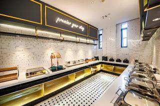 City Comfort Premier Hotel Liuzhou Wuxing Pedestrian Street Jinggu Building - 4