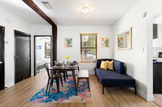 Cozy 2BR Next to Design District & Free Parking - 3
