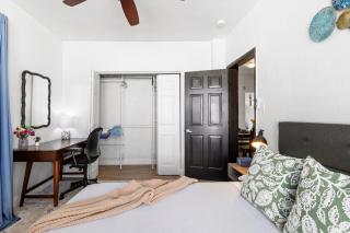 Cozy 2BR Next to Design District & Free Parking - 8