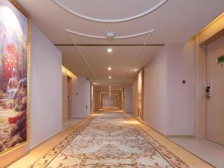 Vienna Hotel Anhui Taihe Baitai Xingma International - 9