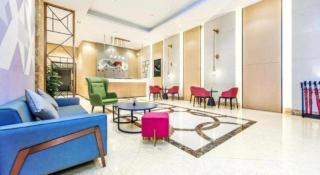 Borrman Hotel Zhuhai Mingzhu Railway Station Rainbow Shopping Mall - 3