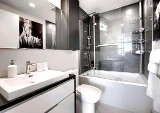 AltitudeOne - Downtown Montreal Penthouse & Condo - Pool Spa Parking - 2