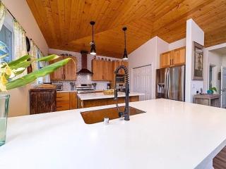 Beautiful Brand New Hawaiian Beach Home - Pahoa - 8