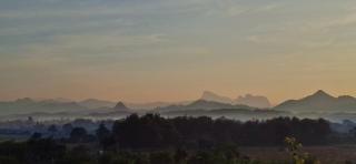 Smart View Guesthouse - 9