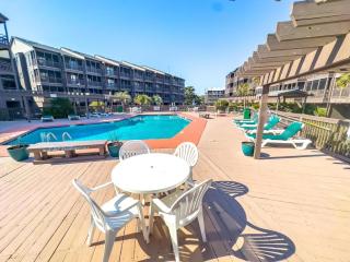 Tilghman Beach and Racquet Club 358 - 9