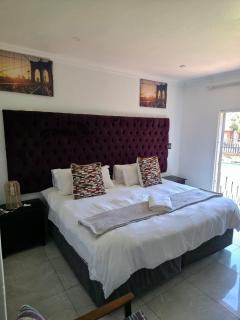 The Golden Eagle Guest House - 3