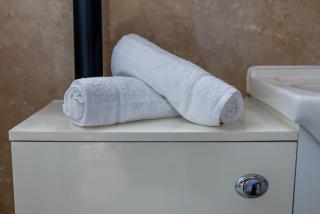 Vine House Hideaway- 2 Br Home - 1