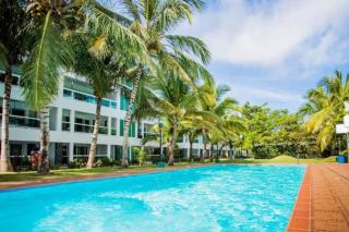 Steps to the Beach - 5