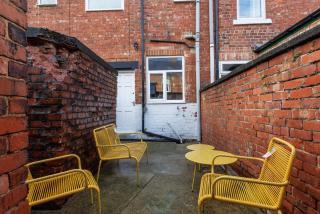 Vine House Hideaway- 2 BR home - 6