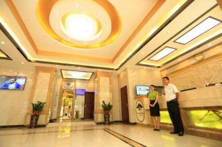 GreenTree Inn Guangzhou Baiyun International Airport Huaxi Road Express Hotel - 2
