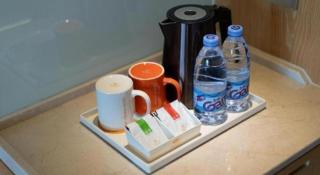 Vienna Hotel Nanning Xiangsi Lake University Town - 1