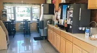 Travelodge by Wyndham Bay Shore Long Island - 9