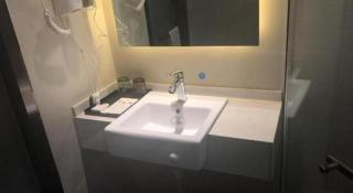 Thank Inn Plus Jiangsu Taizhou Renmin Hospital - 7