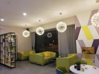 Vatica Hefei Feidong County Yuzhou Central Square Hotel - 8