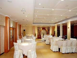 Hangzhou Silver Star Hotel - 8