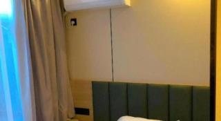 GreenTree Inn Yangzhou Slender West Lake Wencheng Attic Express Hotel - 5