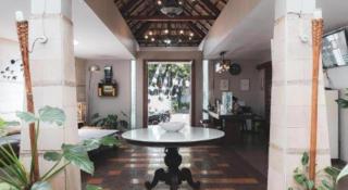 Hotel Tibera Taman Cibeunying - 4