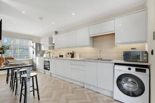 Contractor Friendly - 5 Bed 5 Bath House - En-Suite Rooms - off Road Parking - Norwich - 5