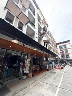 Dfeel House - Patong Beach - 2