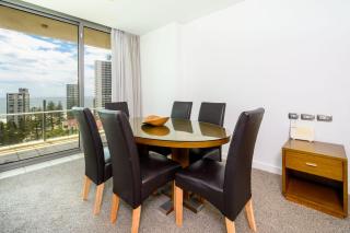 Surfers Paradise Ocean Vista Suite with Pool - 5