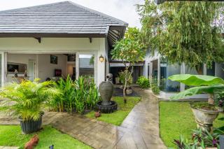 Luxury Aliya Villa by Betterplace - 3