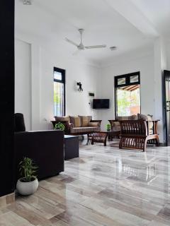 Solara Stay Dickwella - 8