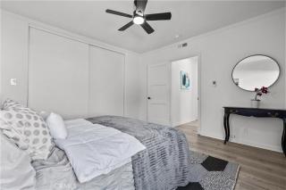 Fully Furnished 1-Bedroom - 6