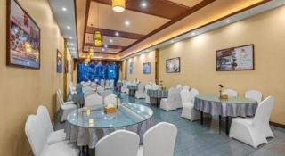 GreenTree Inn Kunming Baiyun Road Tongde Plaza Branch - 1