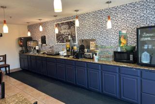 AmericInn by Wyndham Mosinee Central Wisconsin Airport - 2