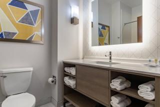 Comfort Inn & Suites Orlando Sanford Airport - 4