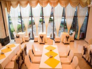 Kecheng Holiday Hotel - 9