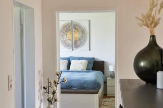 Work from Home 2BR, FREE parking,Netflix,Near BASF - 0