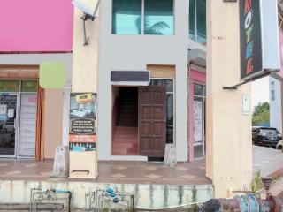 OYO 90120 MI Hotel Dungun - 8