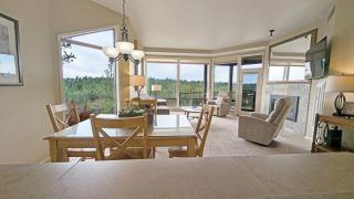 Mt Bachelor Village 332 A SR condo - Bend - 3