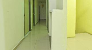 OYO 90643 Gks Hotel - 8