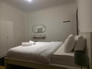 Stylish and spacious apartment - 8