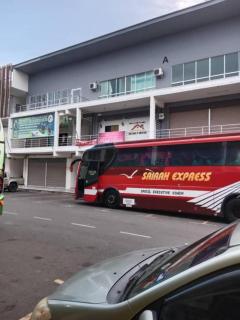 OYO HOME 90671 Dd Rest House - 6