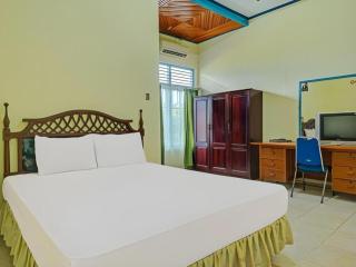 Hotel O Tri Homestay - 8