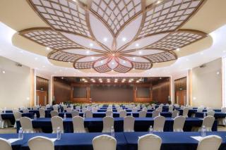 Qingdao Hualan Hotel - 8