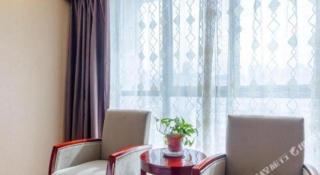 GreenTree Eastern Anhui Hefei Railway Station W Linquan Road Hotel - 8