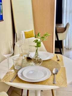Cozy Apartment in Venice Luxury Residences BGC - Manila - 7