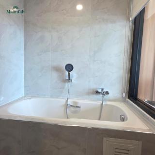 โรงแรมม่านฟ้า - 2