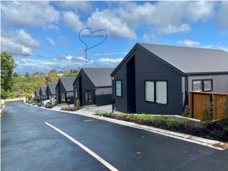 Amie's Charming Villa - 7