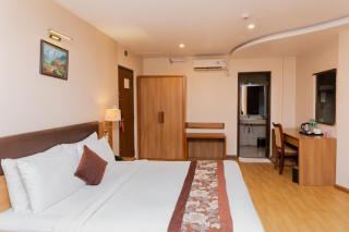 Hotel Mirage Regency - 8