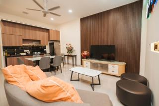 JB Tebrau Aeon Toppen Ikea-Free WI-FI - 0