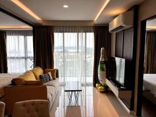 Elegant Sea View Apartment 2 Bedrooms in Surin - 4