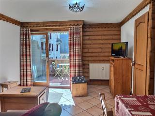 Au cœur de Chamonix, La Ginabelle, Calme avec Piscine, Sauna et Garage - 3