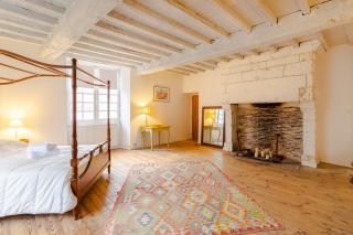 Charme et Elegance a Bourdeilles - 1